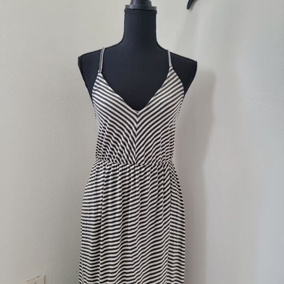 BDG Striped Midi Dress Made in USA Strappy Size Medium Beachy Coastal‎ Casual - Picture 4 of 8